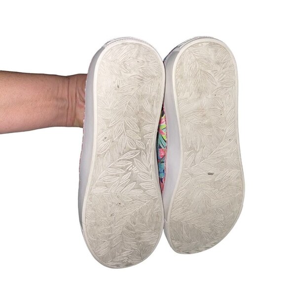 Lilly Pulitzer Sneakers Size 8 Pink Blue Tropical Floral Canvas Slip On - Picture 9 of 13
